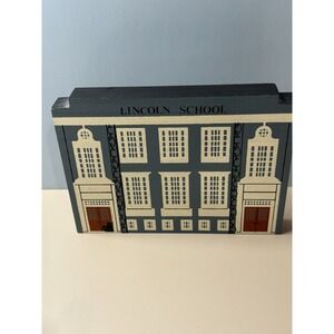 The Cat's Meow Village Series VI Lincoln School 1988- Deco Scene